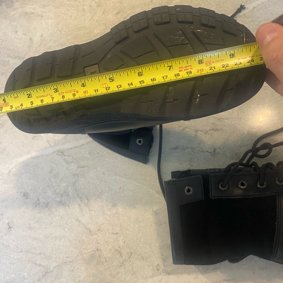 UGG Kids Black Boots size 4 OR women's size 5.5 - Picture 6 of 8